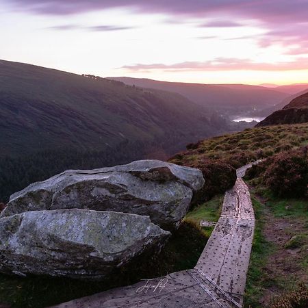 Glendalough International Youth Hostel Laragh Bagian luar foto