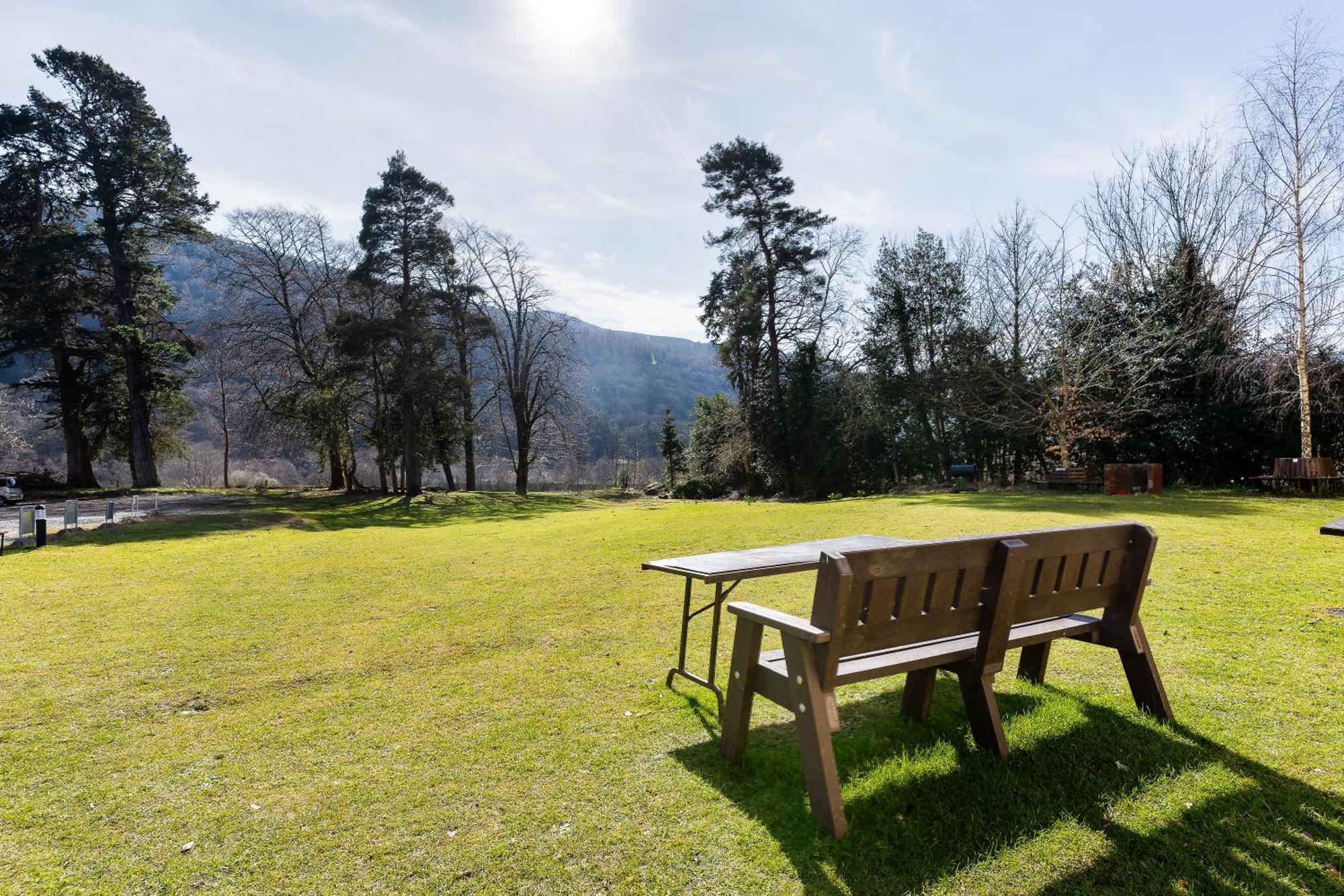 Glendalough International Youth Hostel Laragh Bagian luar foto